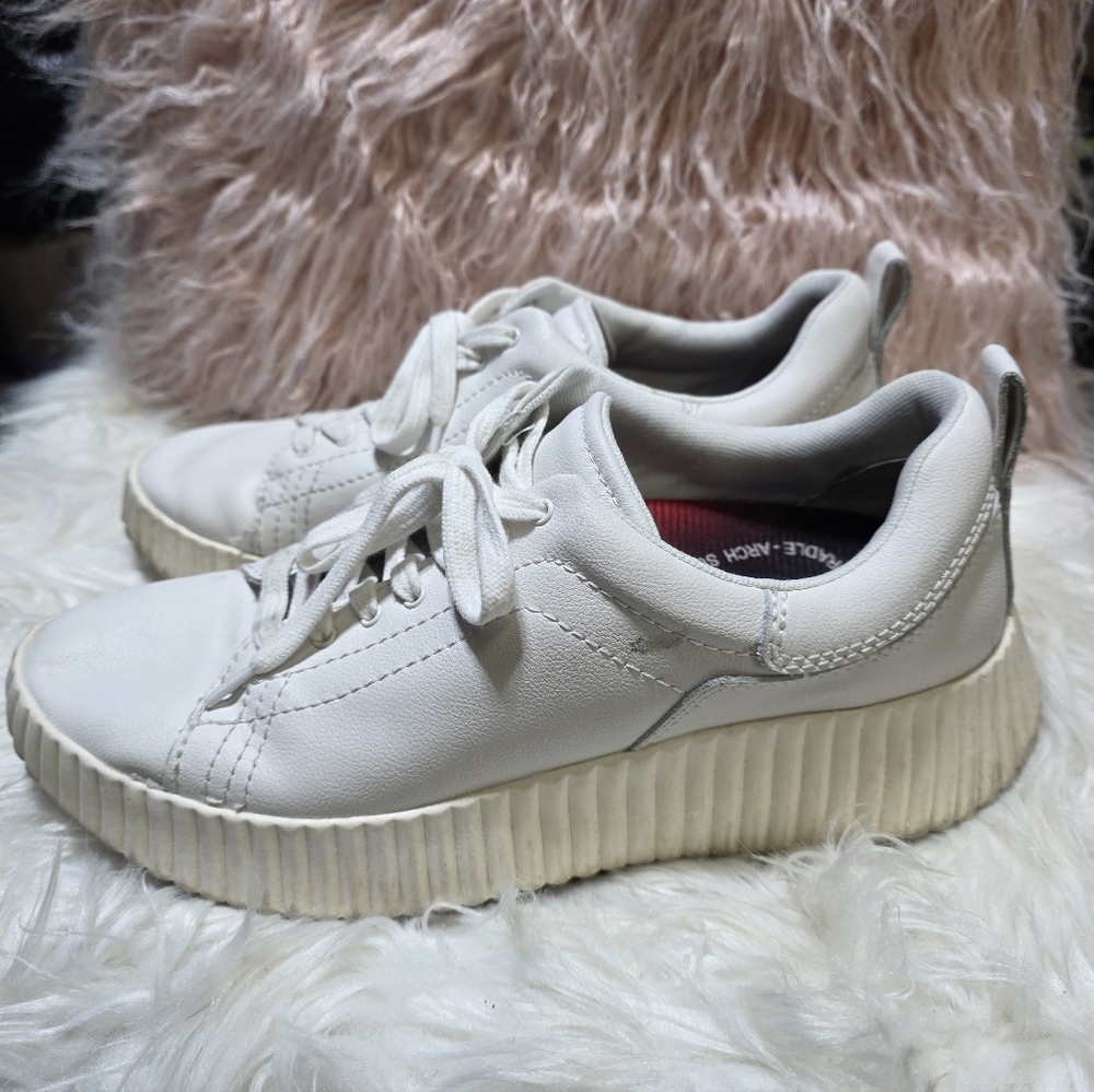 Dolce Vita  Devote White Leather Platform Sneakers